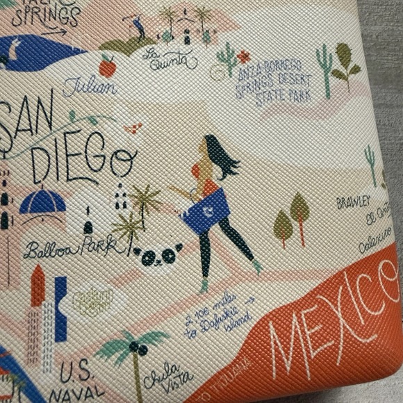 Spartina 449 Southern California Scout Wristlet Wallet Los Angeles San Diego - Picture 4 of 9